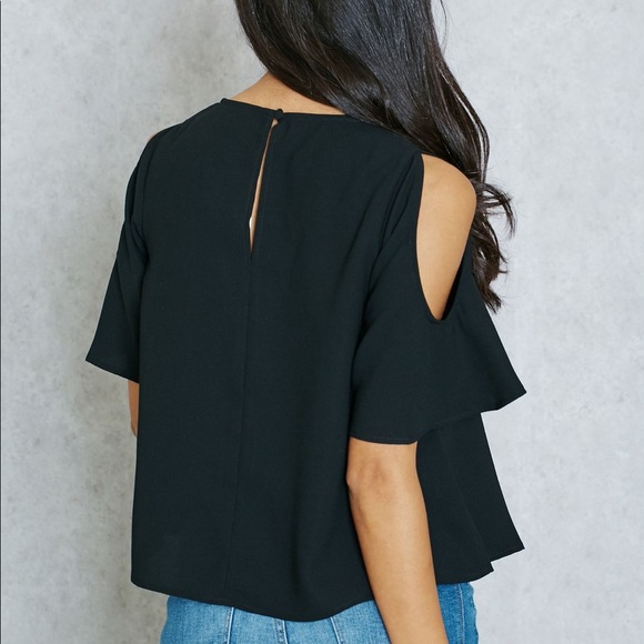 Topshop black cold shoulder keyhole top - Picture 5 of 9